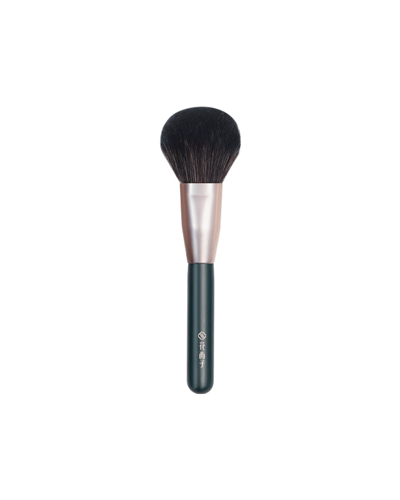 Soft Blooming Contour Brush