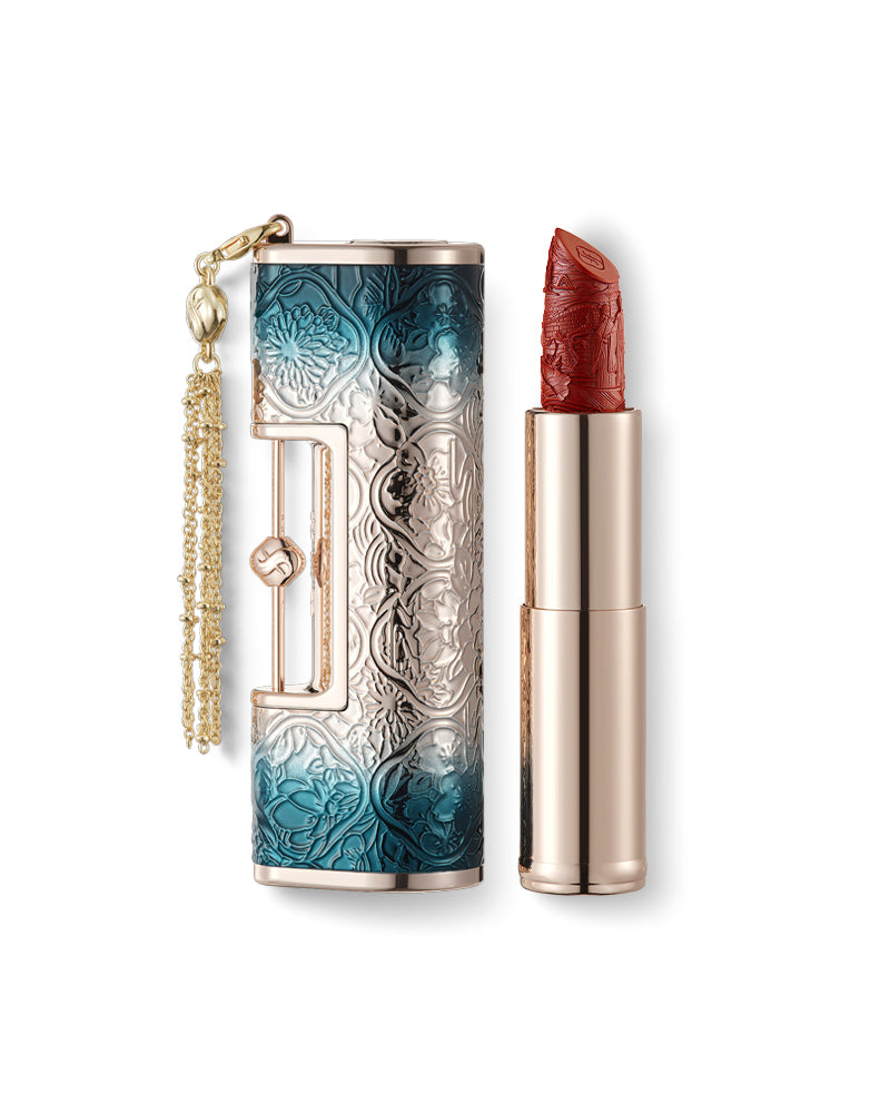 Blooming Rouge Love Lock Lipstick